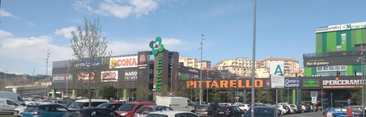 Il Viaggiante Mare 350 M - Quadrilocale - Centro Commerciale - Universita -Porto Costa Crociere E Corsica Ferries Савона Екстериор снимка